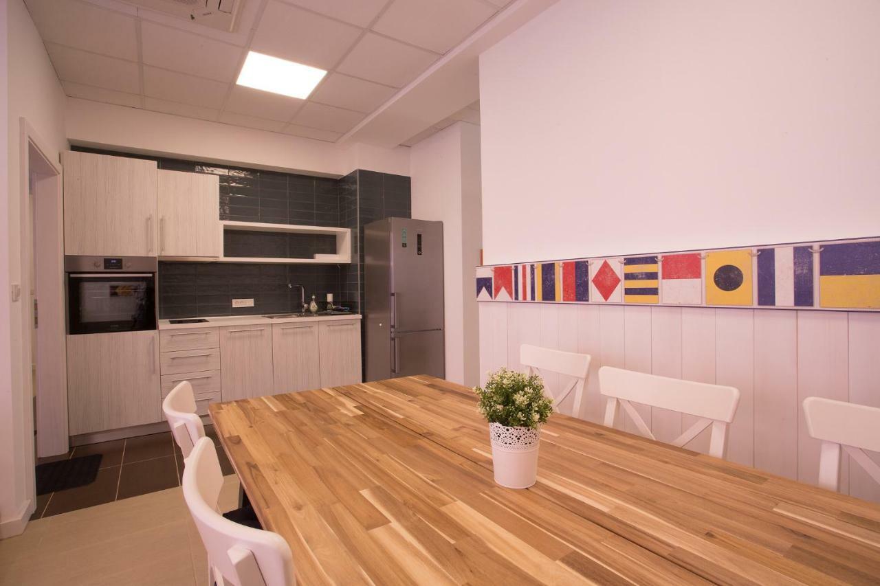 Downtown Beach Apartments 우마그 외부 사진
