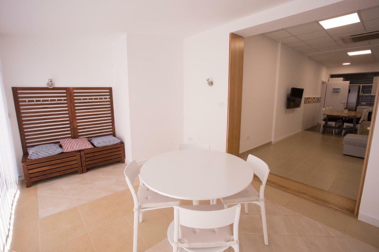 Downtown Beach Apartments 우마그 외부 사진